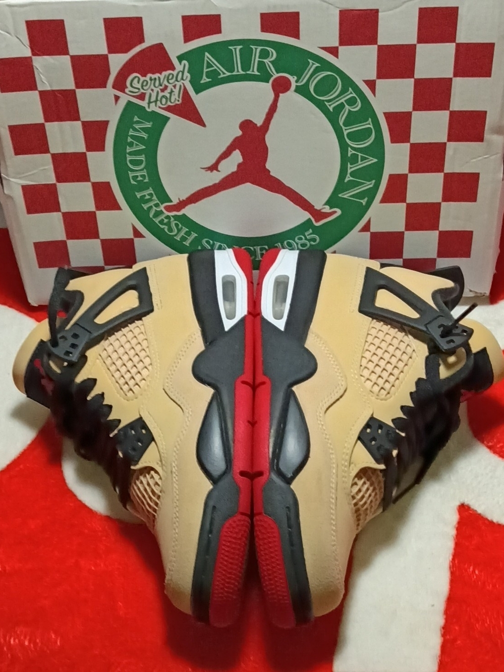 Air Jordan 4 IV Retro GS Pizza Box Tan Red IH2094-200 Size 4Y / 5.5W VNDS